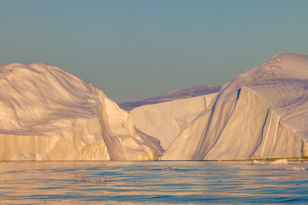 Boat Cruise Icebergs