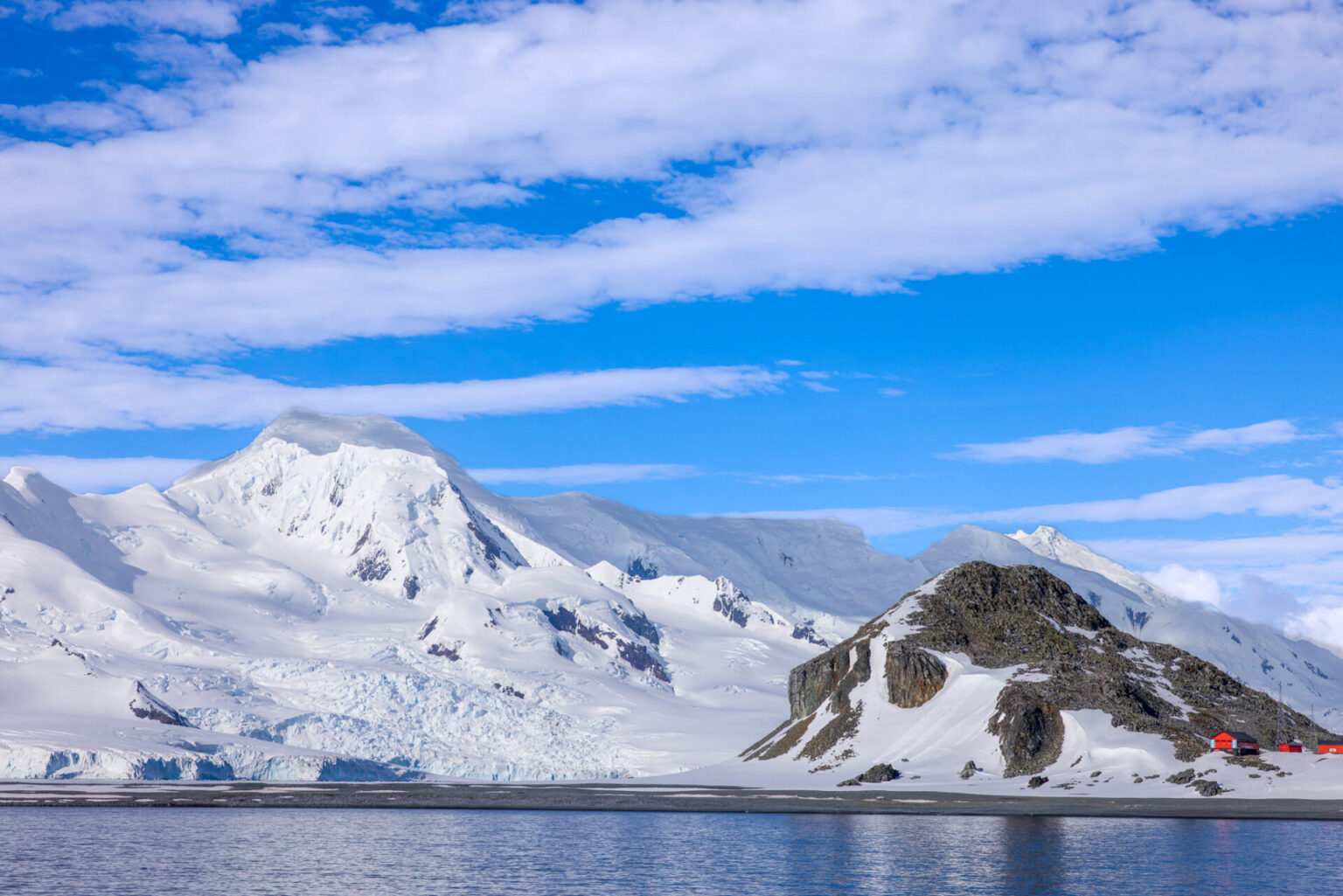 Arriving at Half Moon Island